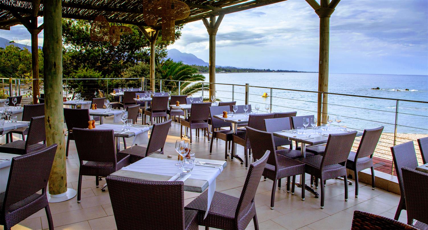 Traditionelles korsisches Restaurant mit Fisch, Bio-Fleisch, korsischen Gerichten