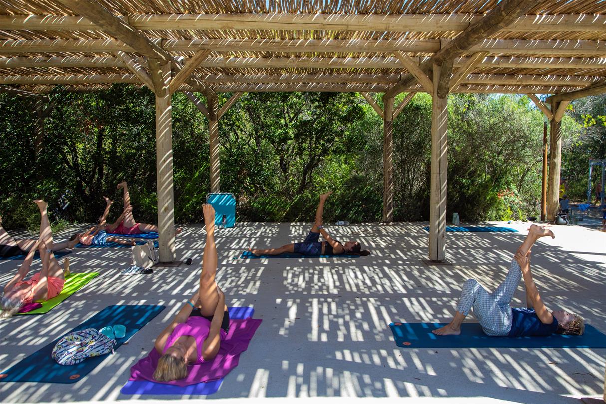 Massagen, Wellness und Entspannung auf der FKK-Anlage Bagheera auf Korsika