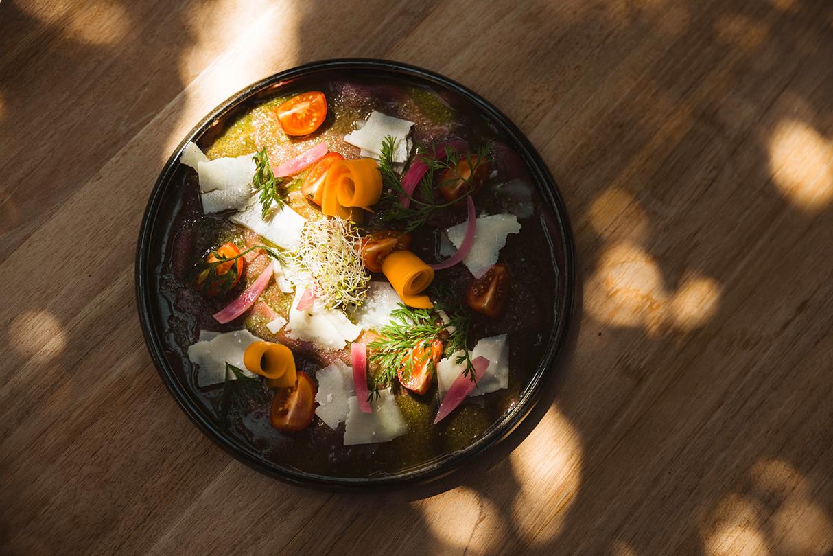 Traditionelles korsisches Restaurant mit Fisch, Bio-Fleisch, korsischen Gerichten